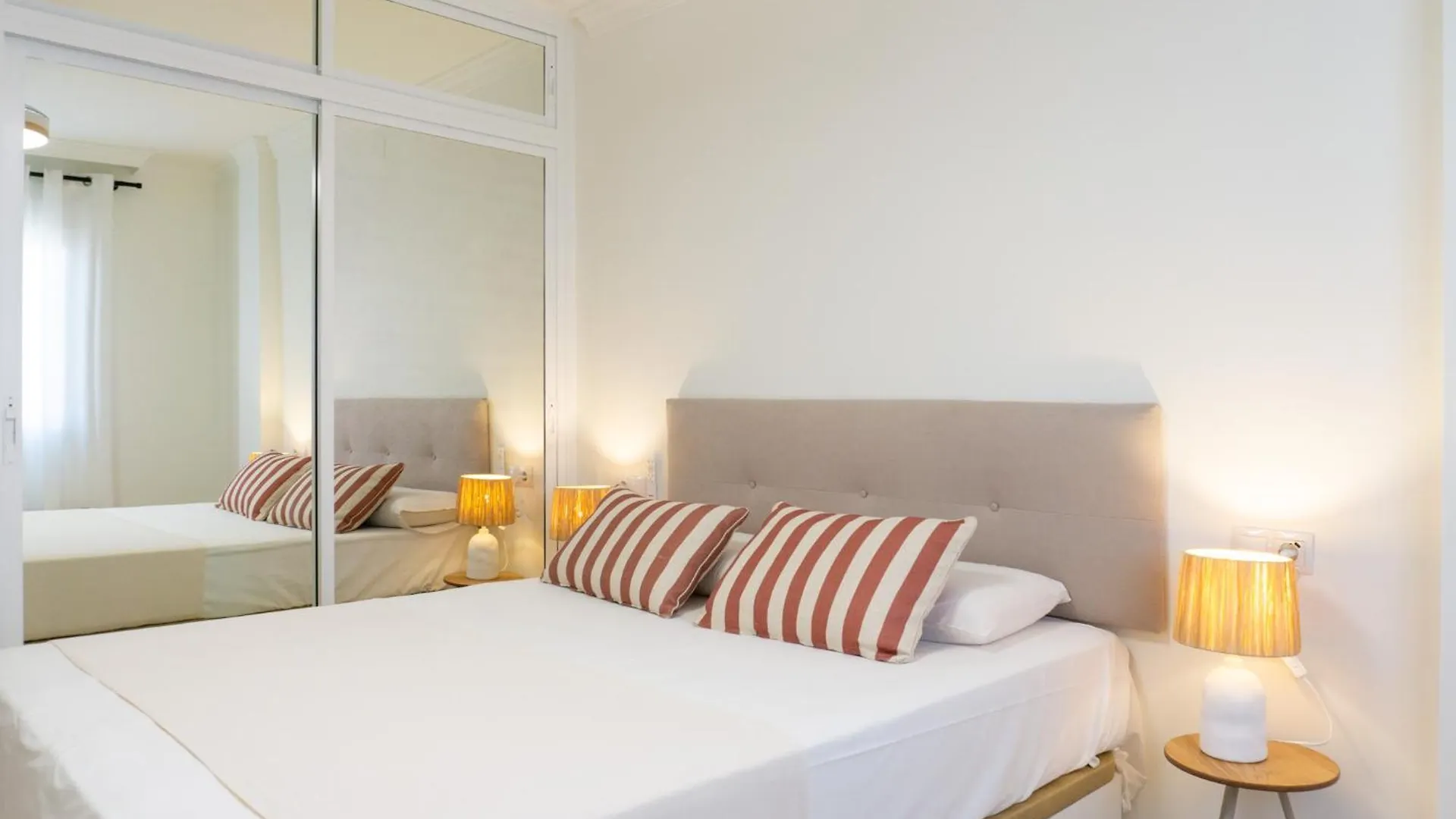 شقة Boutique Flat Sea Views بينالماذينا