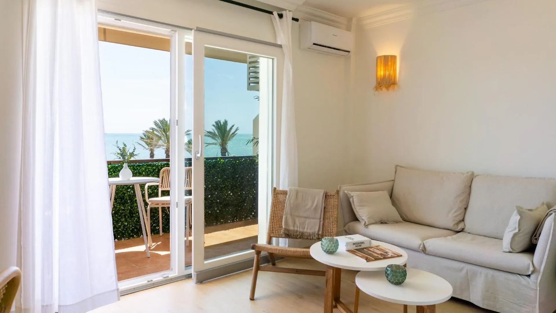 شقة Boutique Flat Sea Views بينالماذينا
