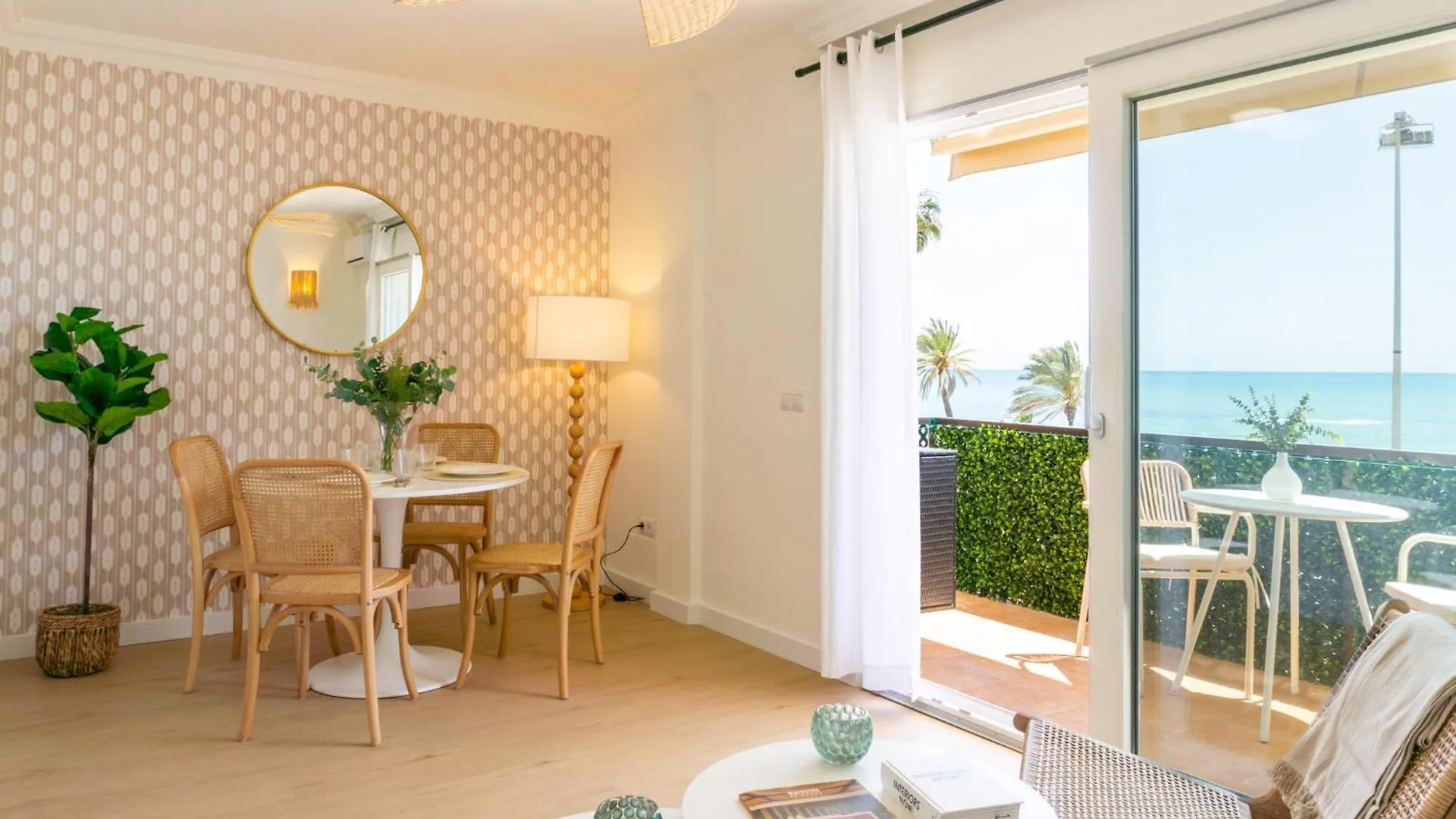 شقة Boutique Flat Sea Views بينالماذينا 0*,  إسبانيا